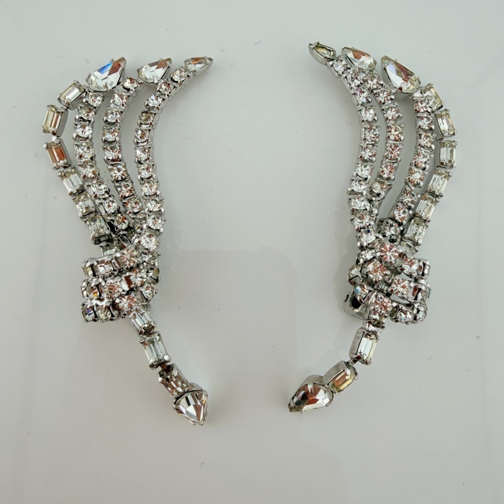 Vintage high quality rhinestone ear climber earrings